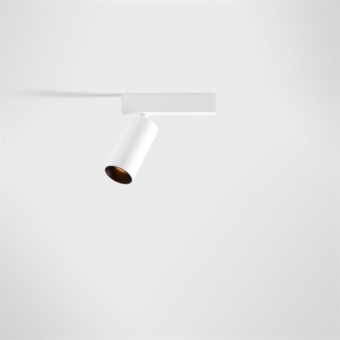 Modular+Nyto Surface Adjustable 40 Square 1x LED 6/8.8W 588/795lm 350/500mA 3000K CRI>90 31°, lae-/seinavalgusti, valge, liiteseadmeta